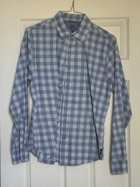 Izod Men's Light Blue and White Plaid Dress Shirt